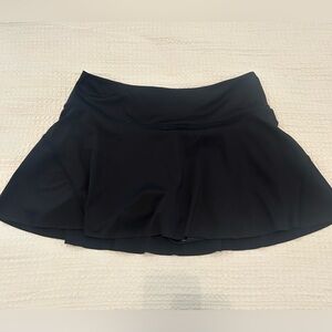 ATHLETA 13.5" Black Ace Tennis Skort Skirt Size Large EUC